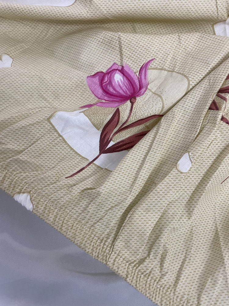 Fitted/ Elastic King Bedspread