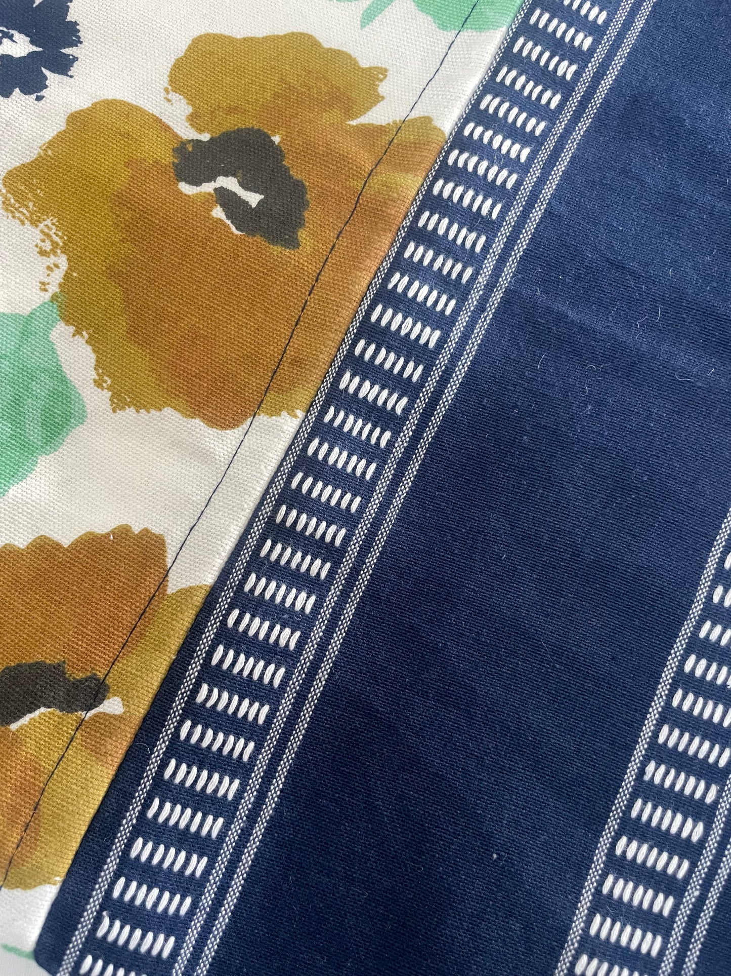 Single Size Cotton Bedspread with 2 Pillow Covers 60 x 90 in