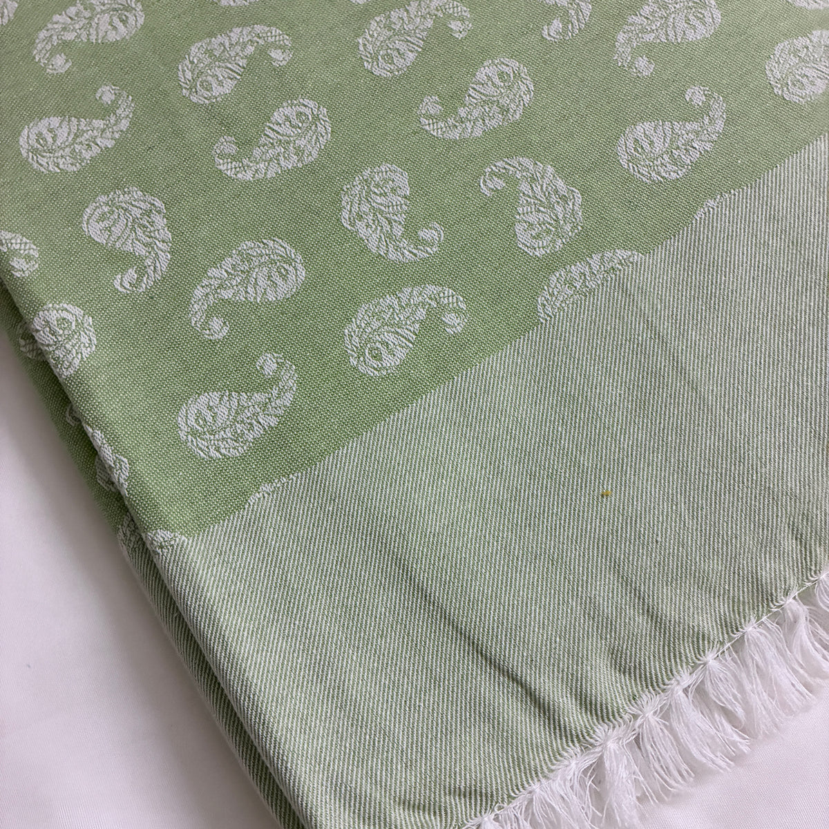 Green Mango Motif Single Size Blanket / Throw