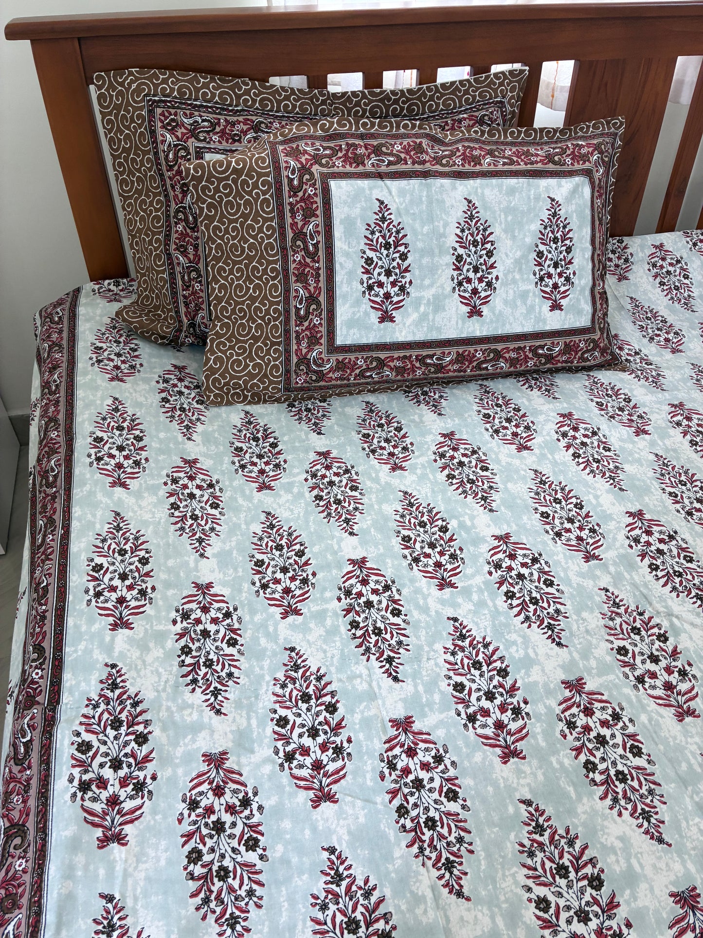 King Size Bedspread 108x108 inches