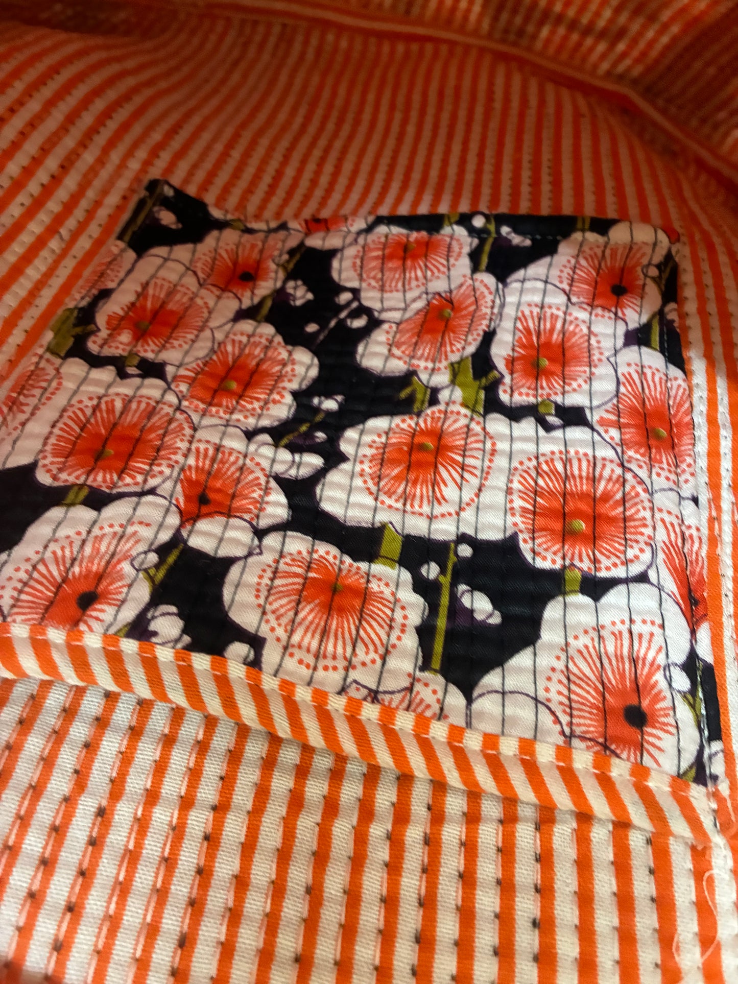 Large Quilted Tote Bag with Zip Closure