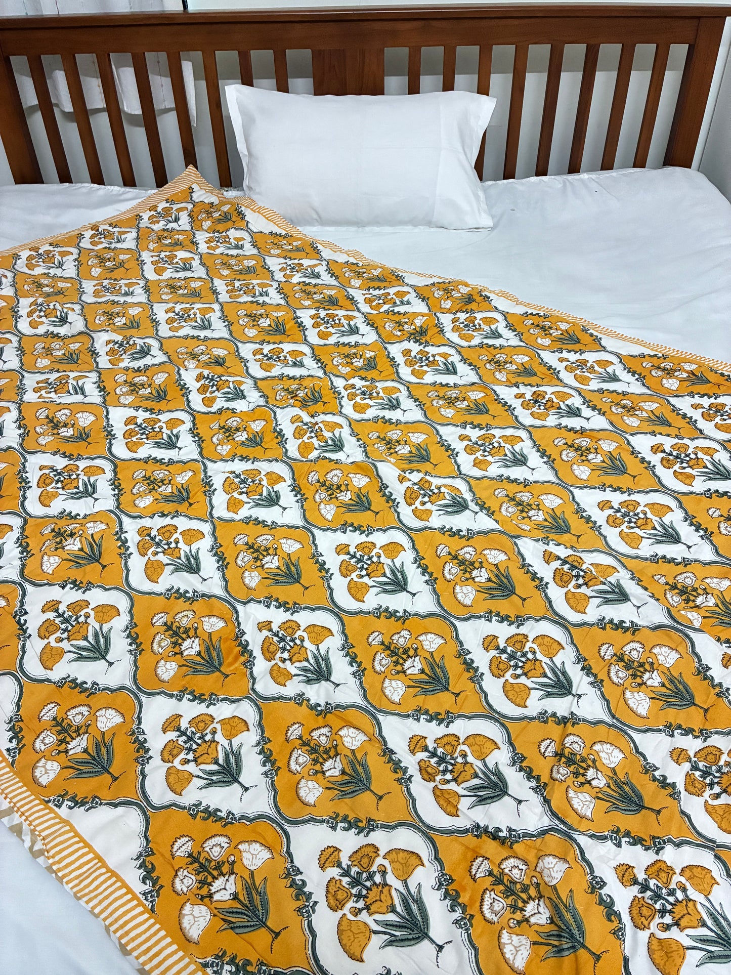Reversible Single Size Cotton Quilt