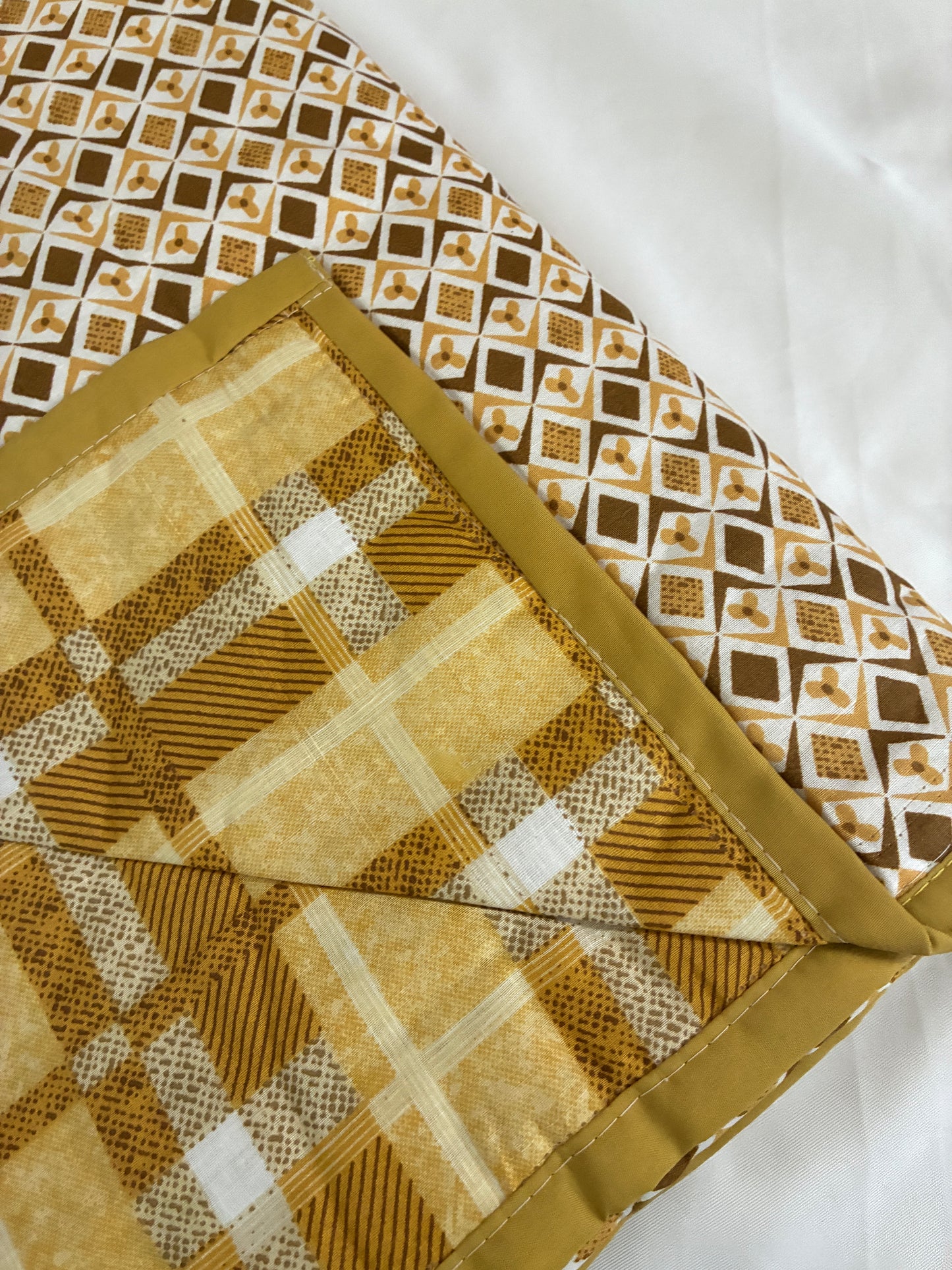 Golden Mosaic Single Size Cotton Dohar