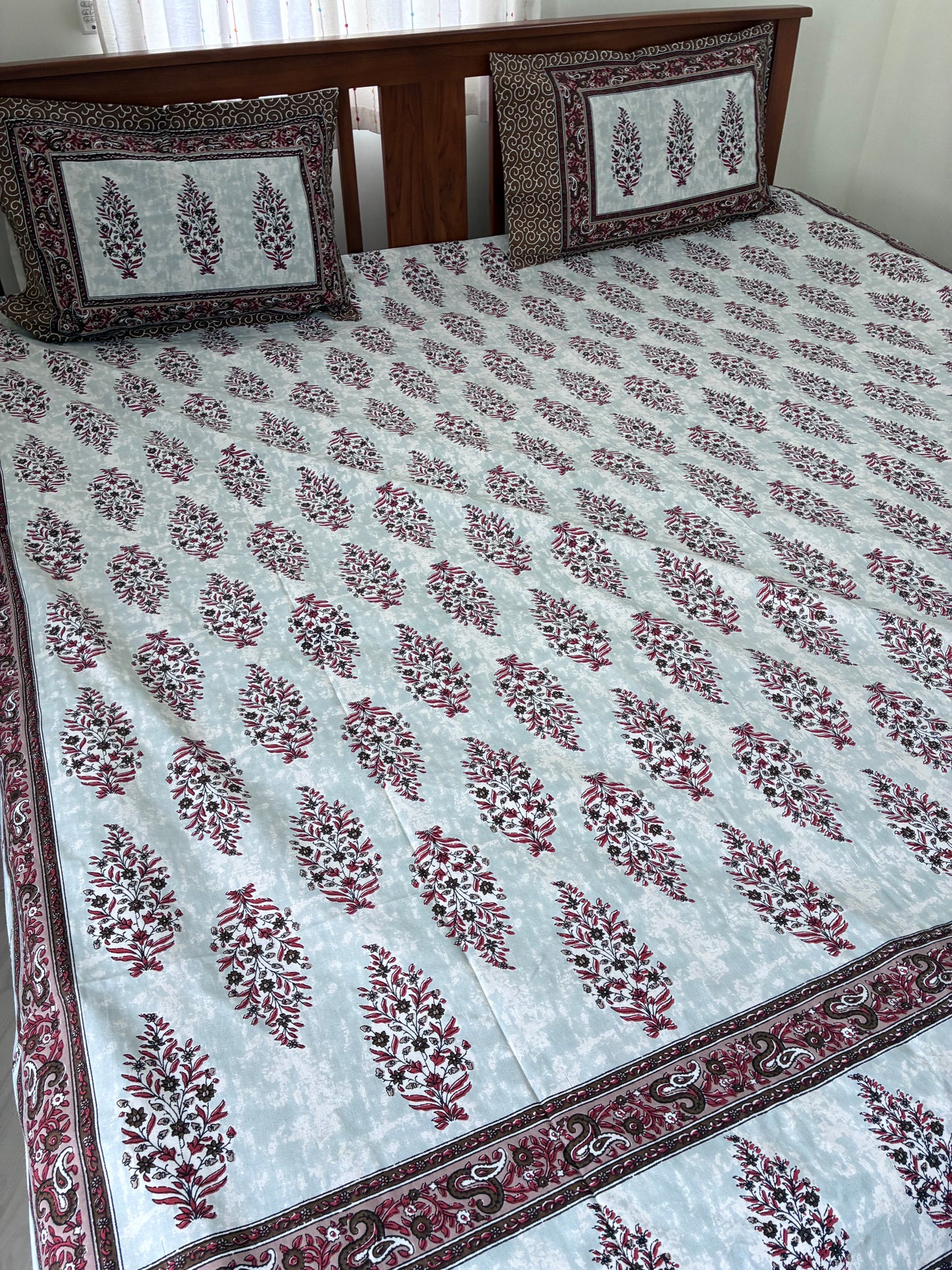King Size Bedspread 108x108 inches