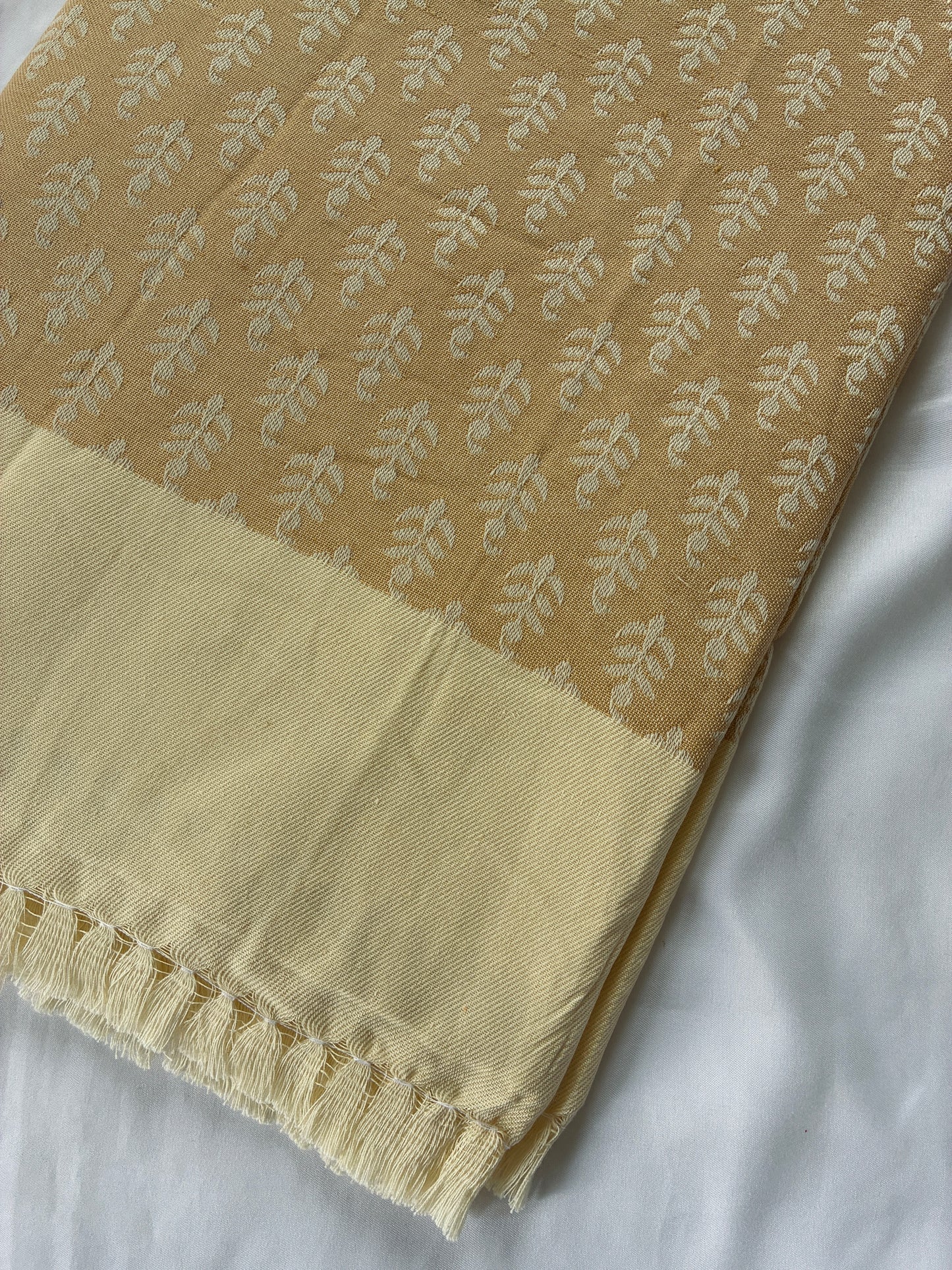Brown Single Size Blanket / Throw