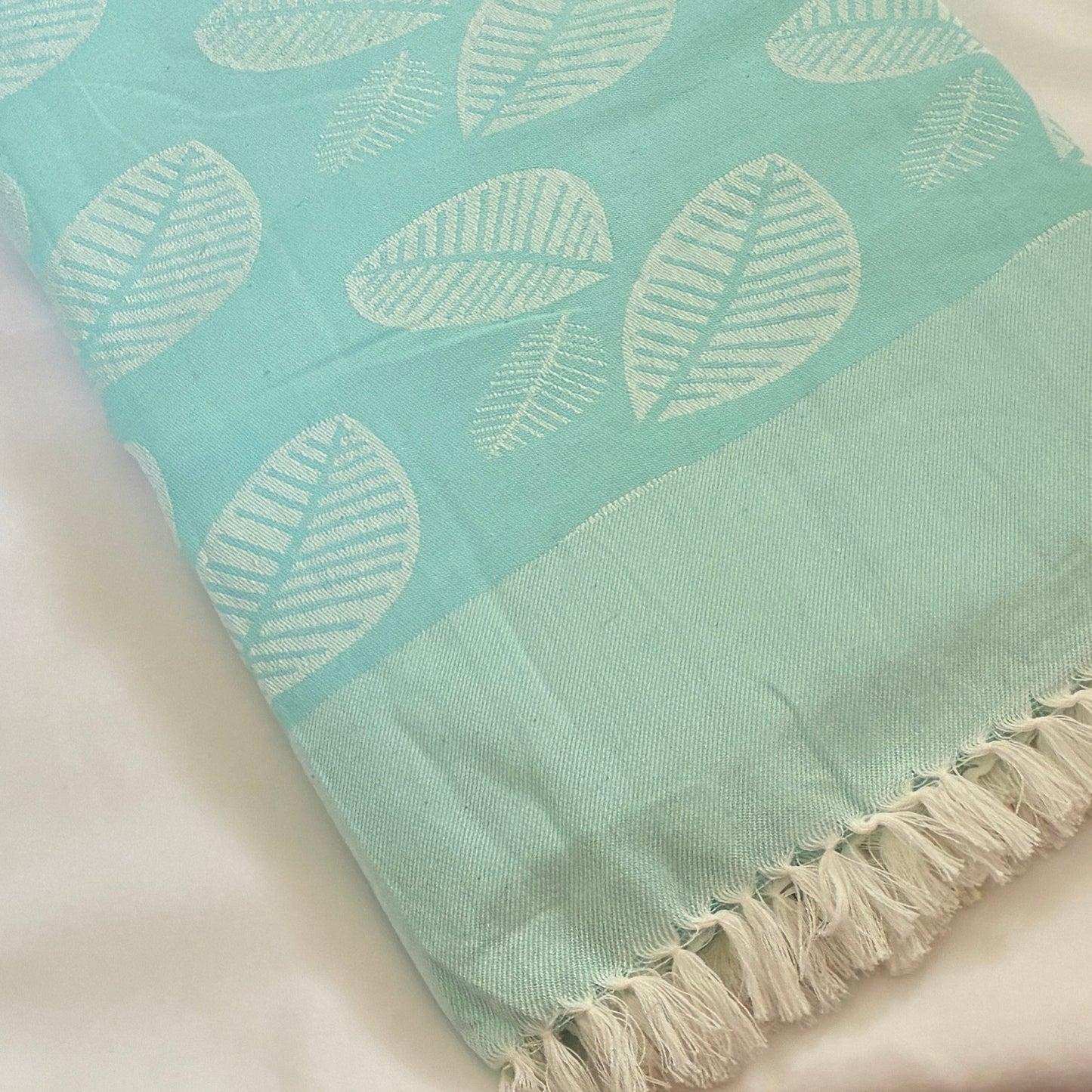 Aqua Leaf Double Size Cotton Blanket