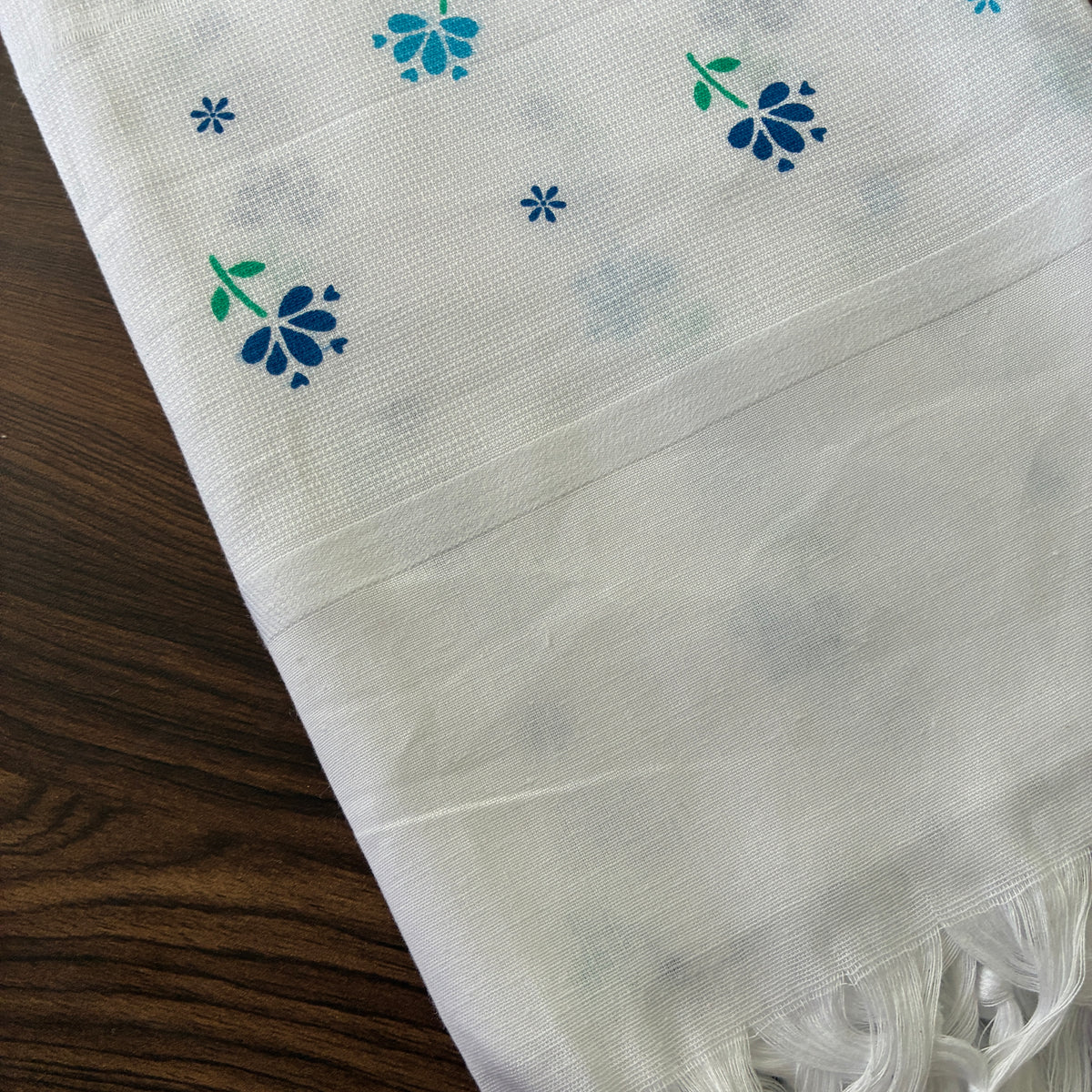 White floral Cotton Bath Towels