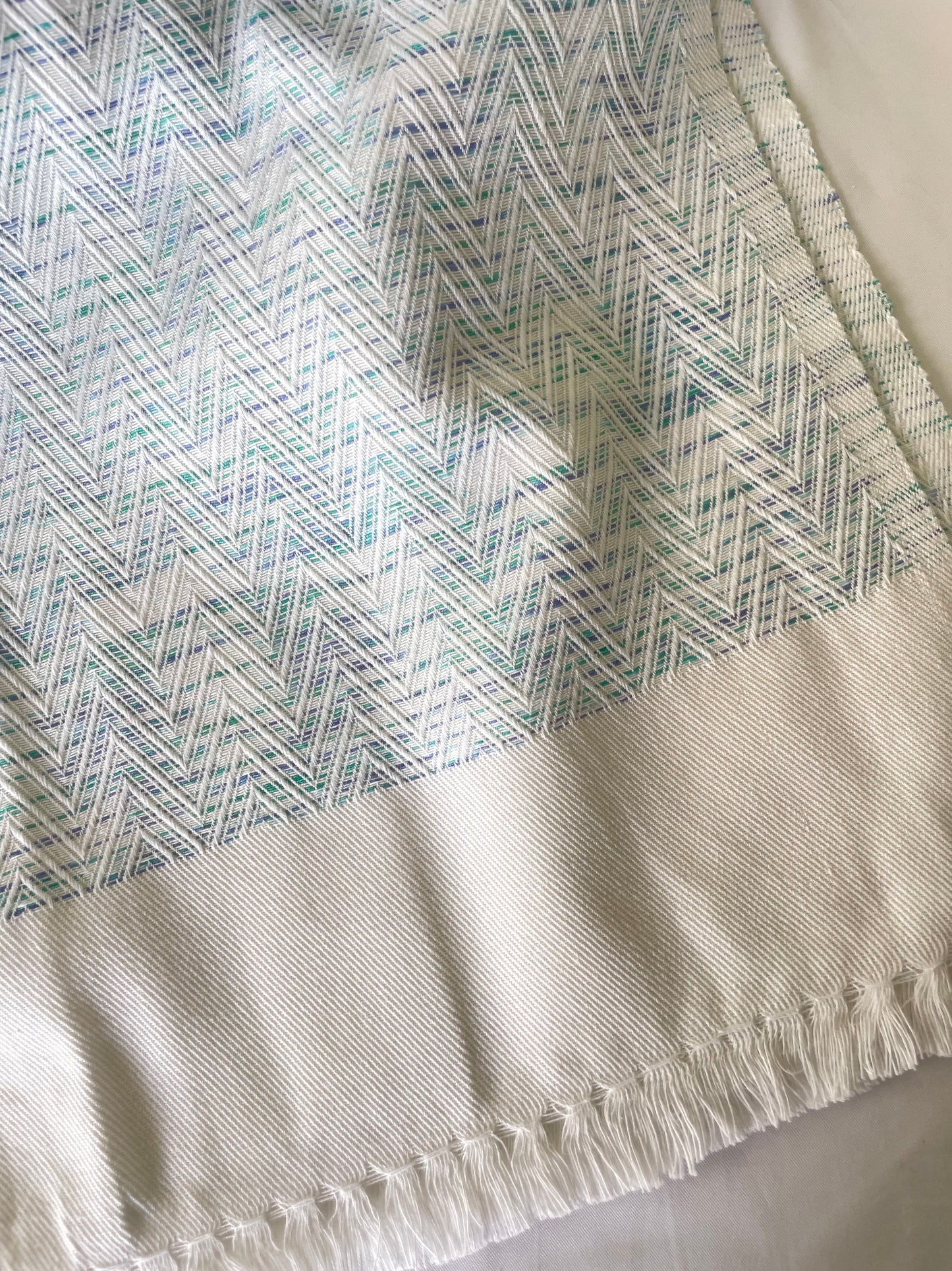 White Premium Cotton Blanket / Throw