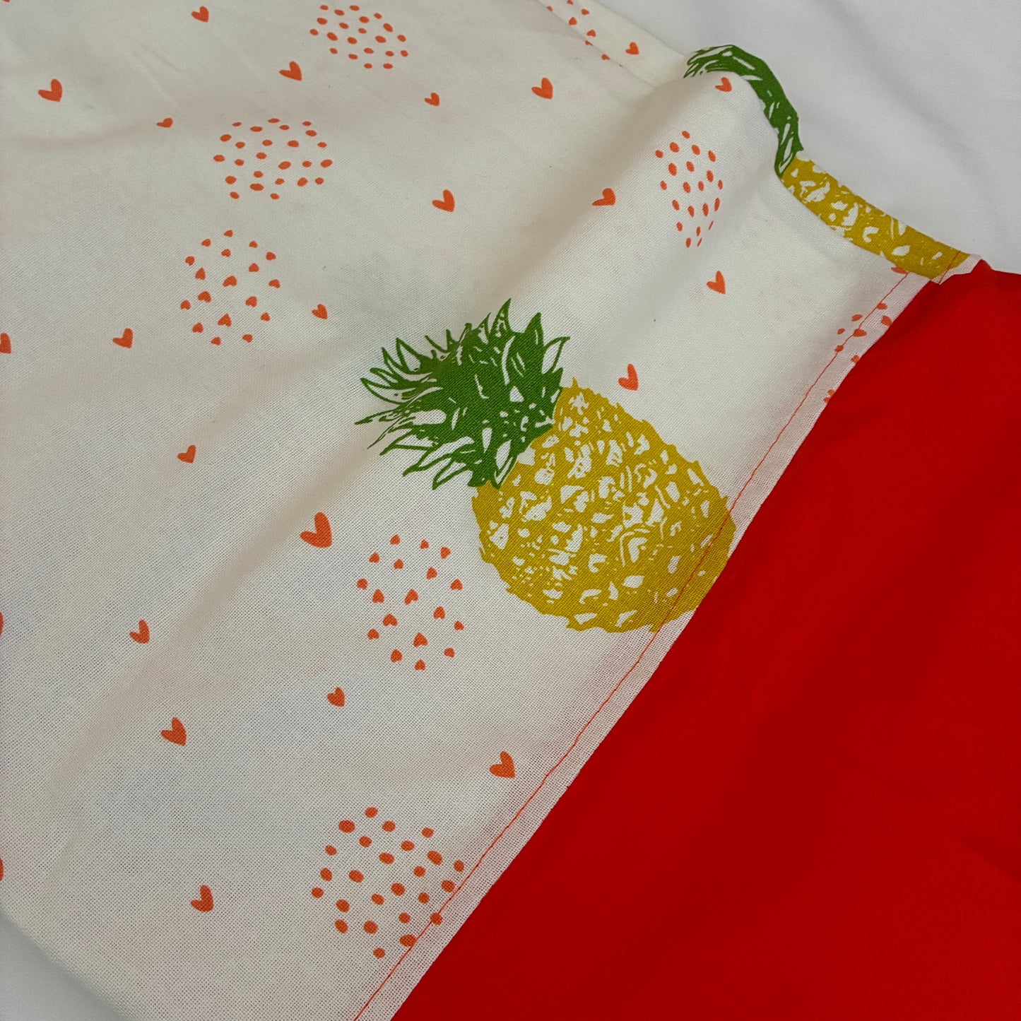 Pineapple King Size Cotton Bedspread 100x110 in (2 pillow covers)