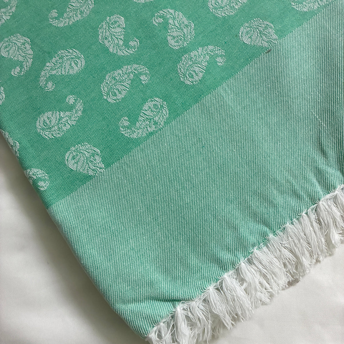 Mango Motif Single Size Blanket / Throw