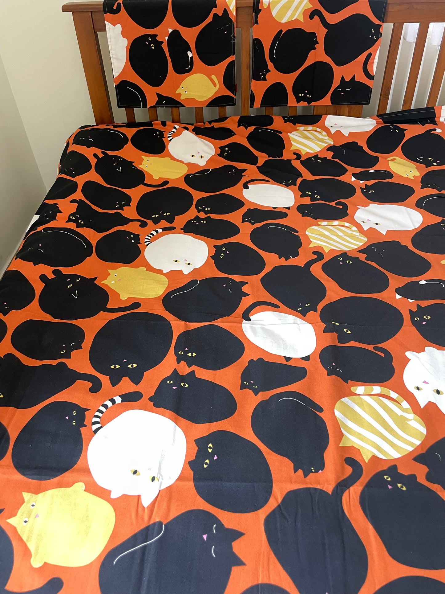 Single Size Cotton Bedspread 60 x 90 in