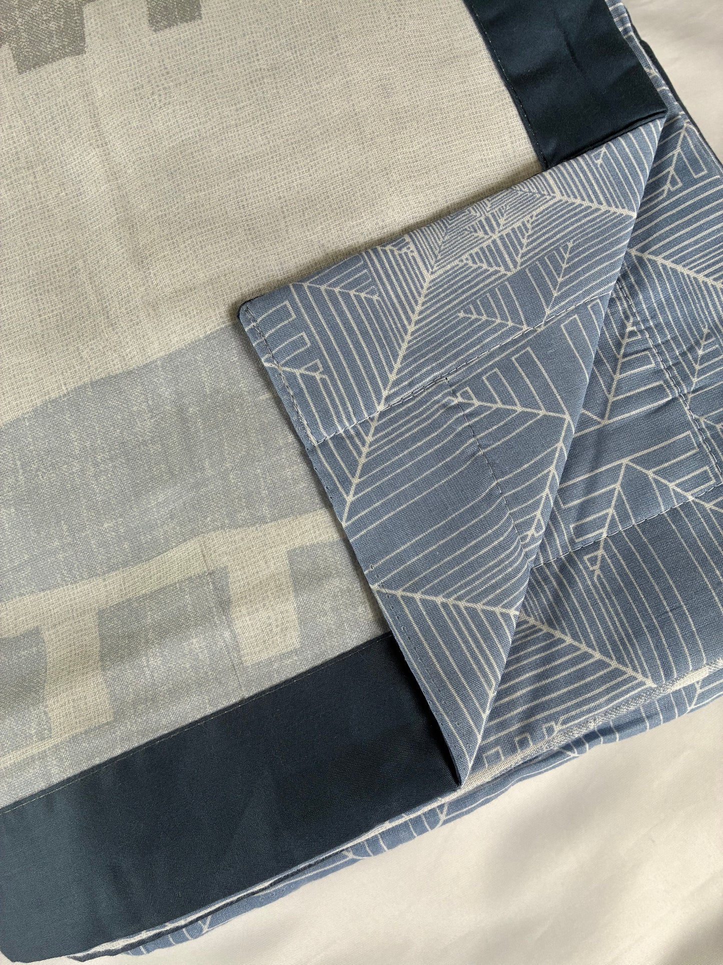Blue Abstract Cotton Double Size Dohar