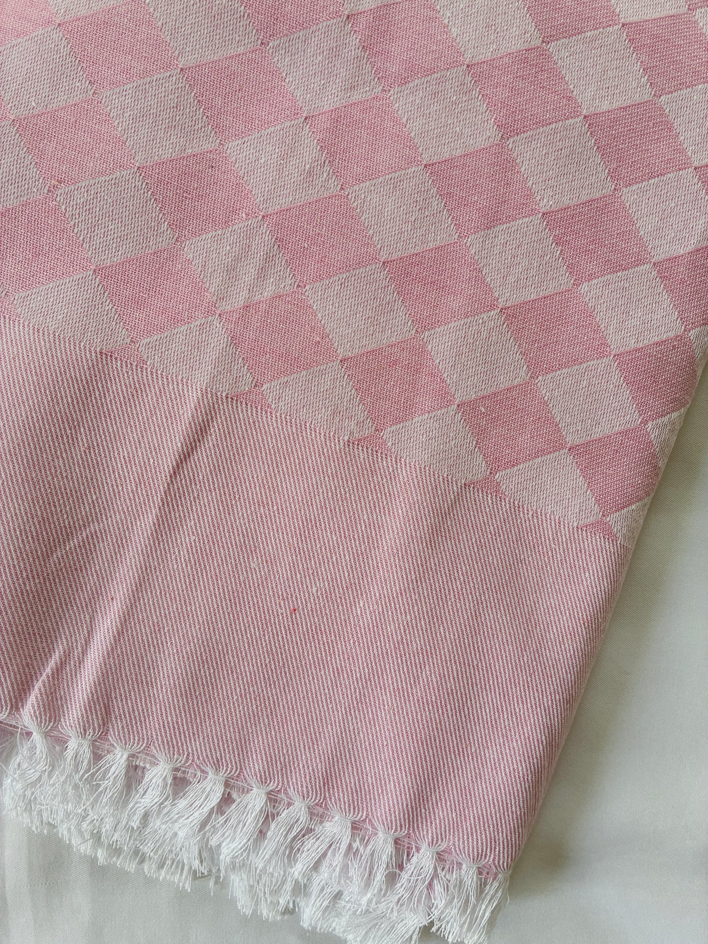 Pink Diamond Blanket / Throw