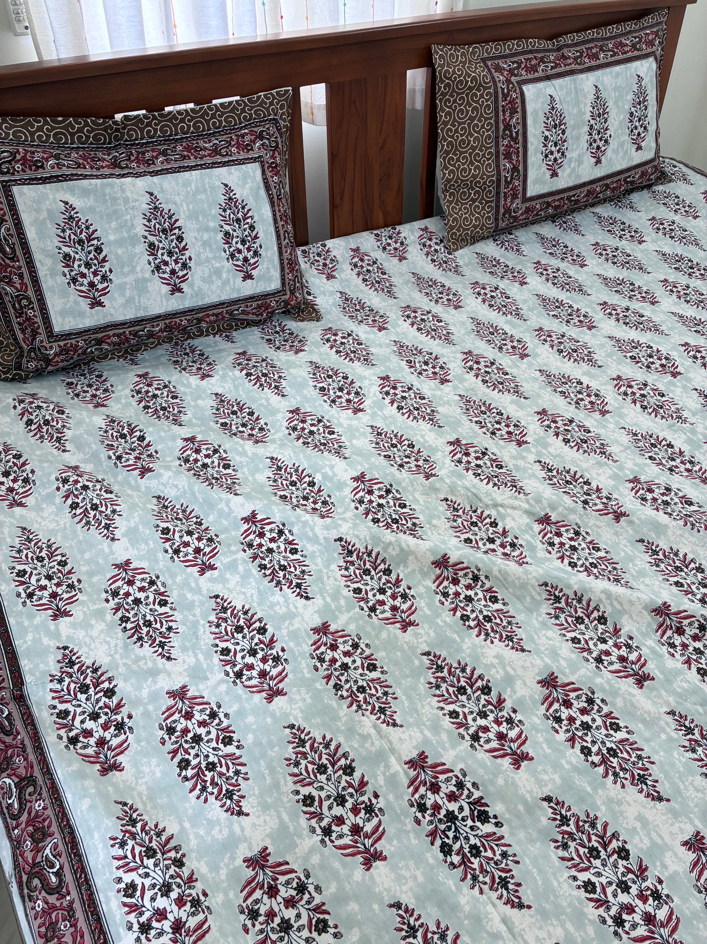 King Size Bedspread 108x108 inches