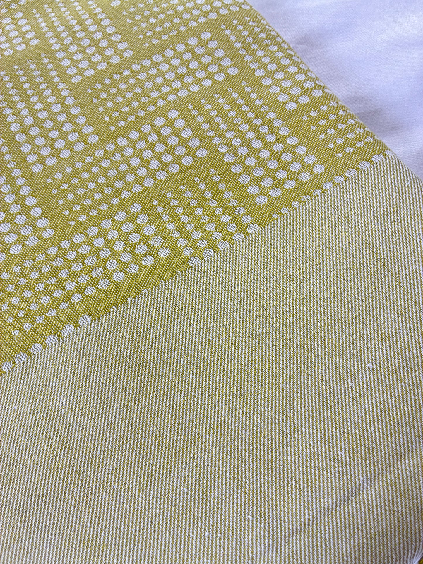 Green Dots Single Size Blanket / Throw