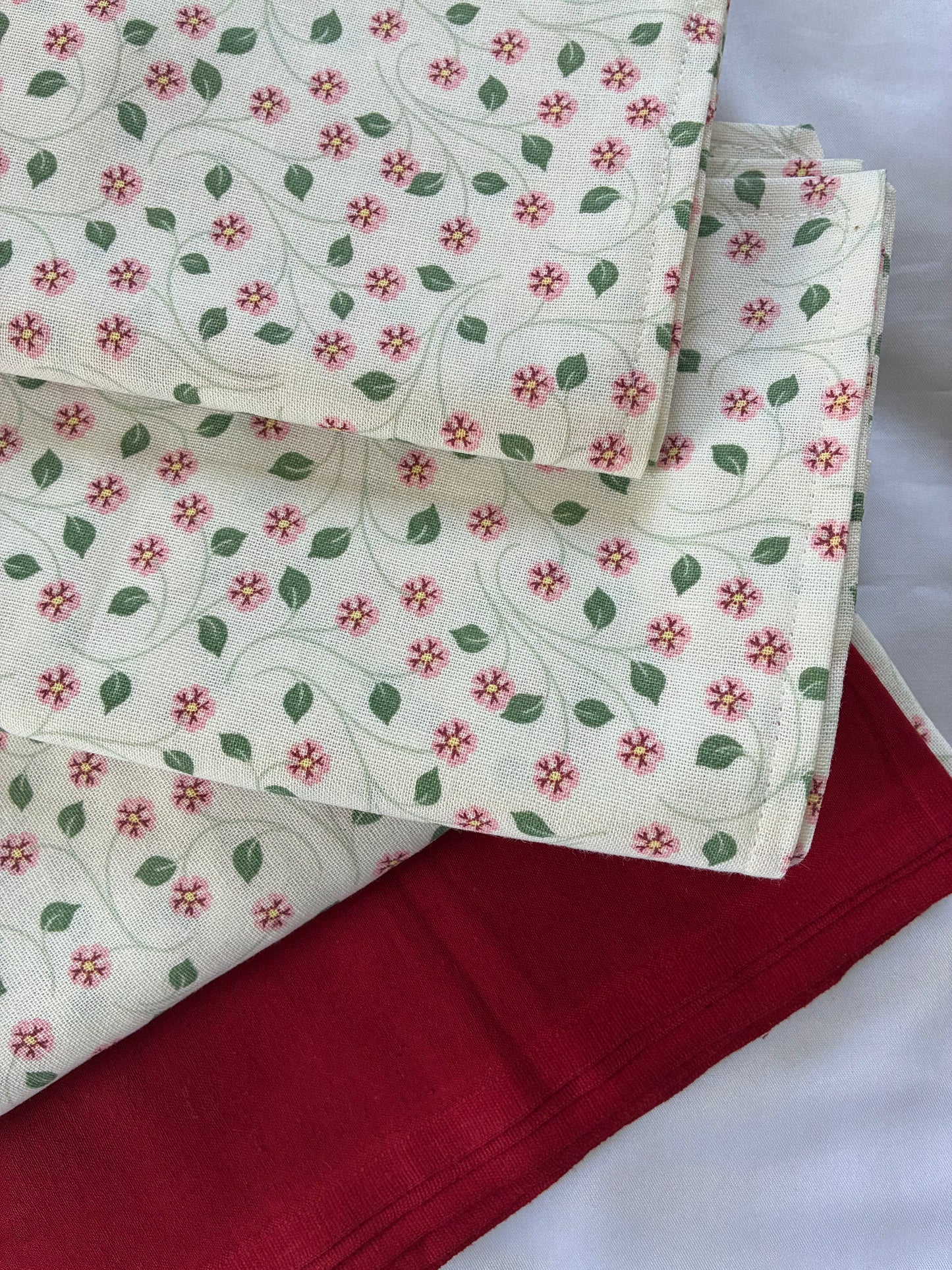 Tiny Floral King Size Cotton Bedspread 100x110 in