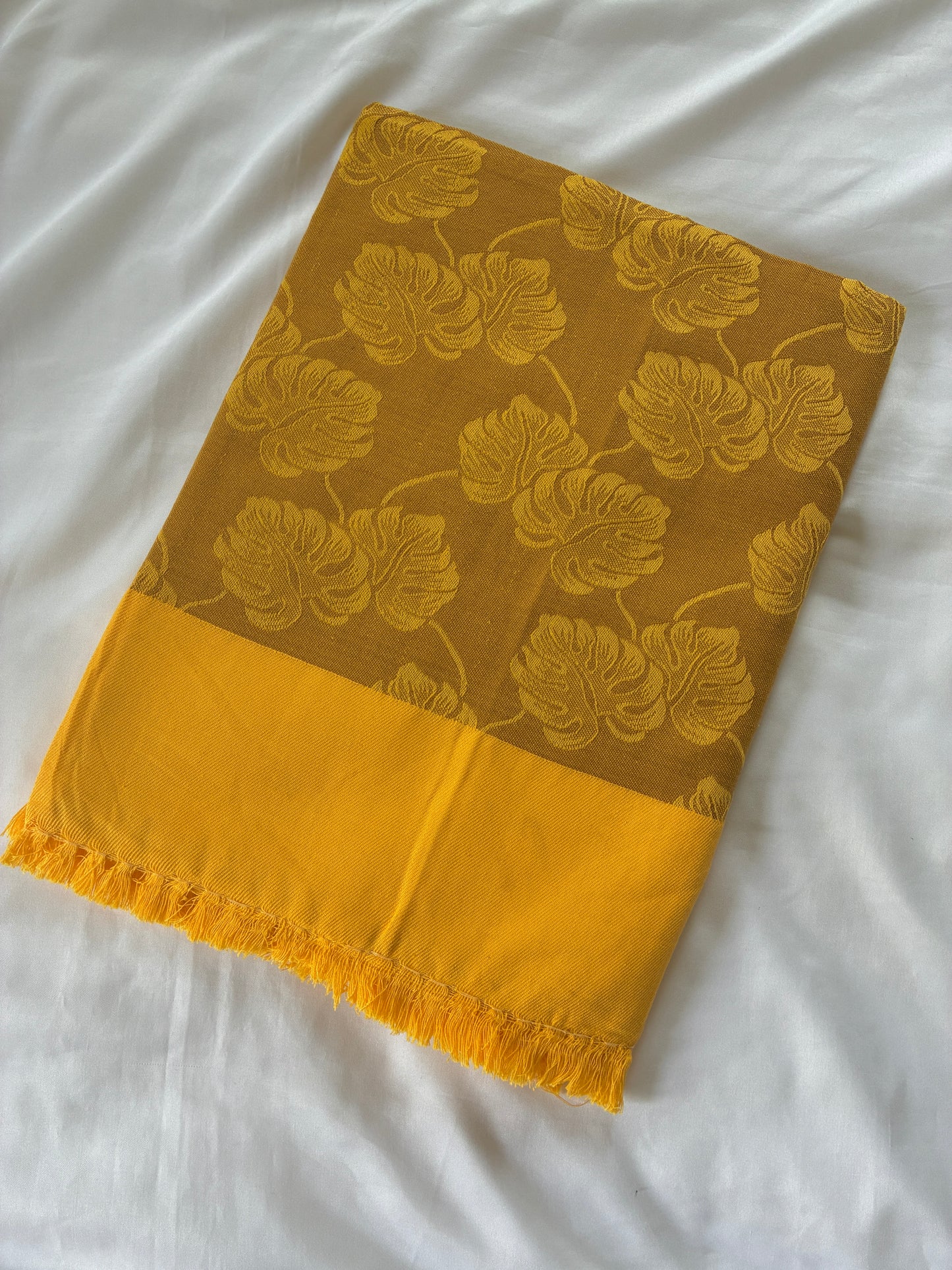 Sandal Leaf Blanket / Throw