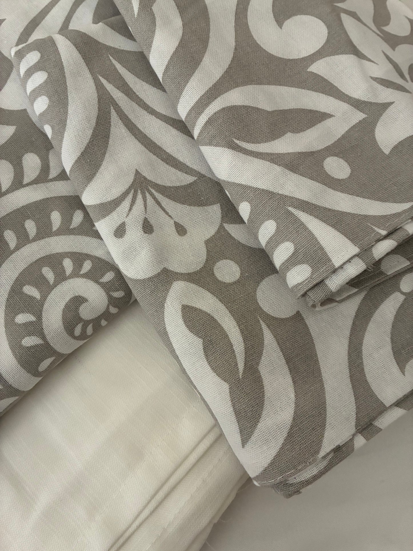 King Size Cotton Bedspread 100x110 in