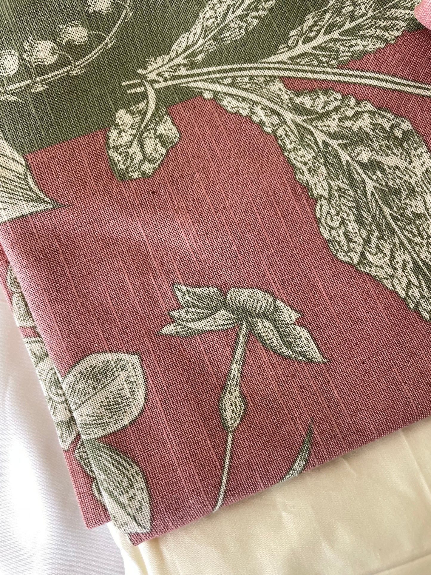 King Size Cotton Bedspread 100x110 in