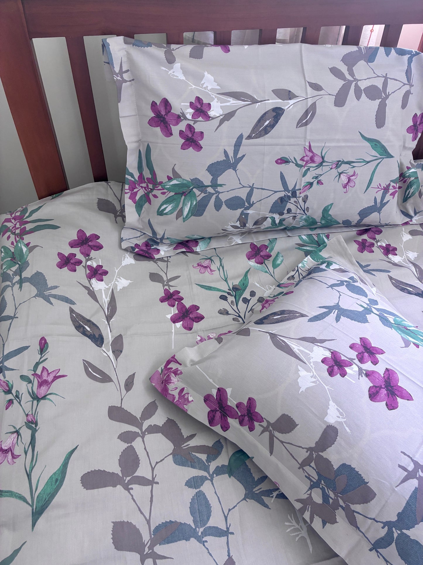 Super King Size Bedspread 120x 120 inches