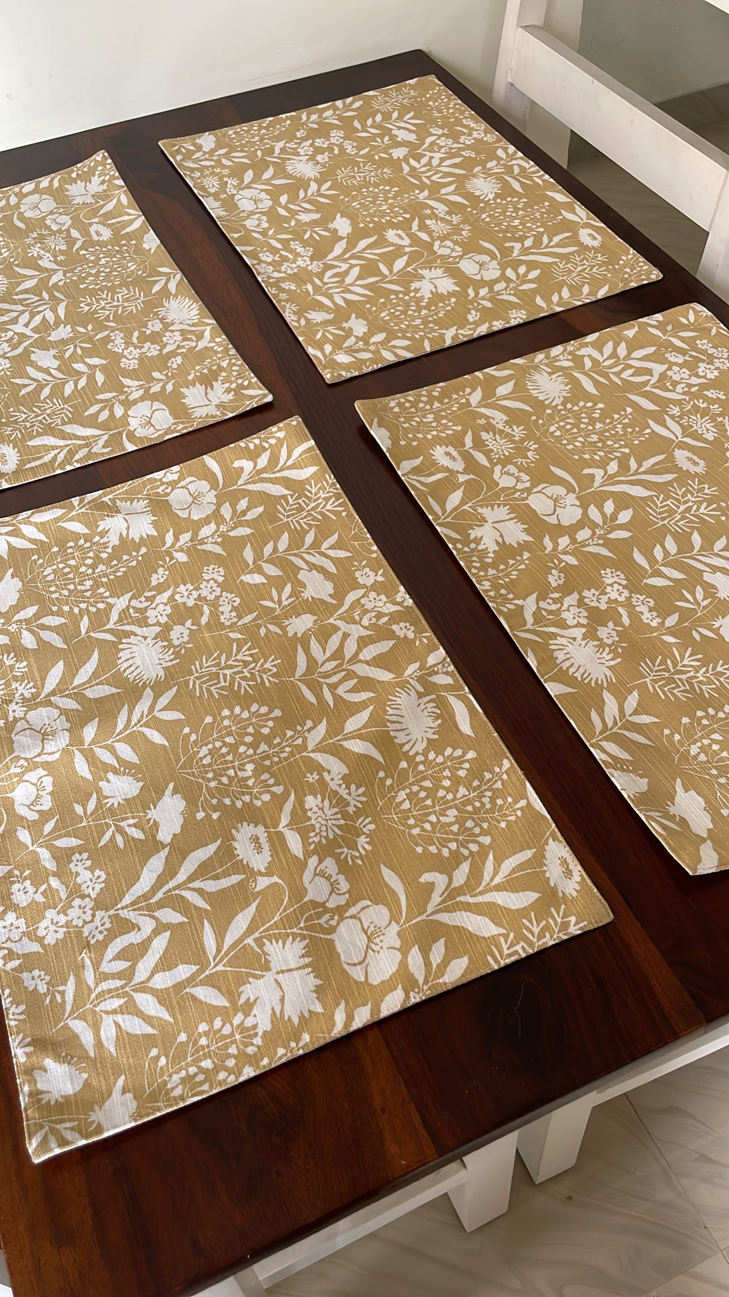 Dining Table Mats ( Set Of 6 )