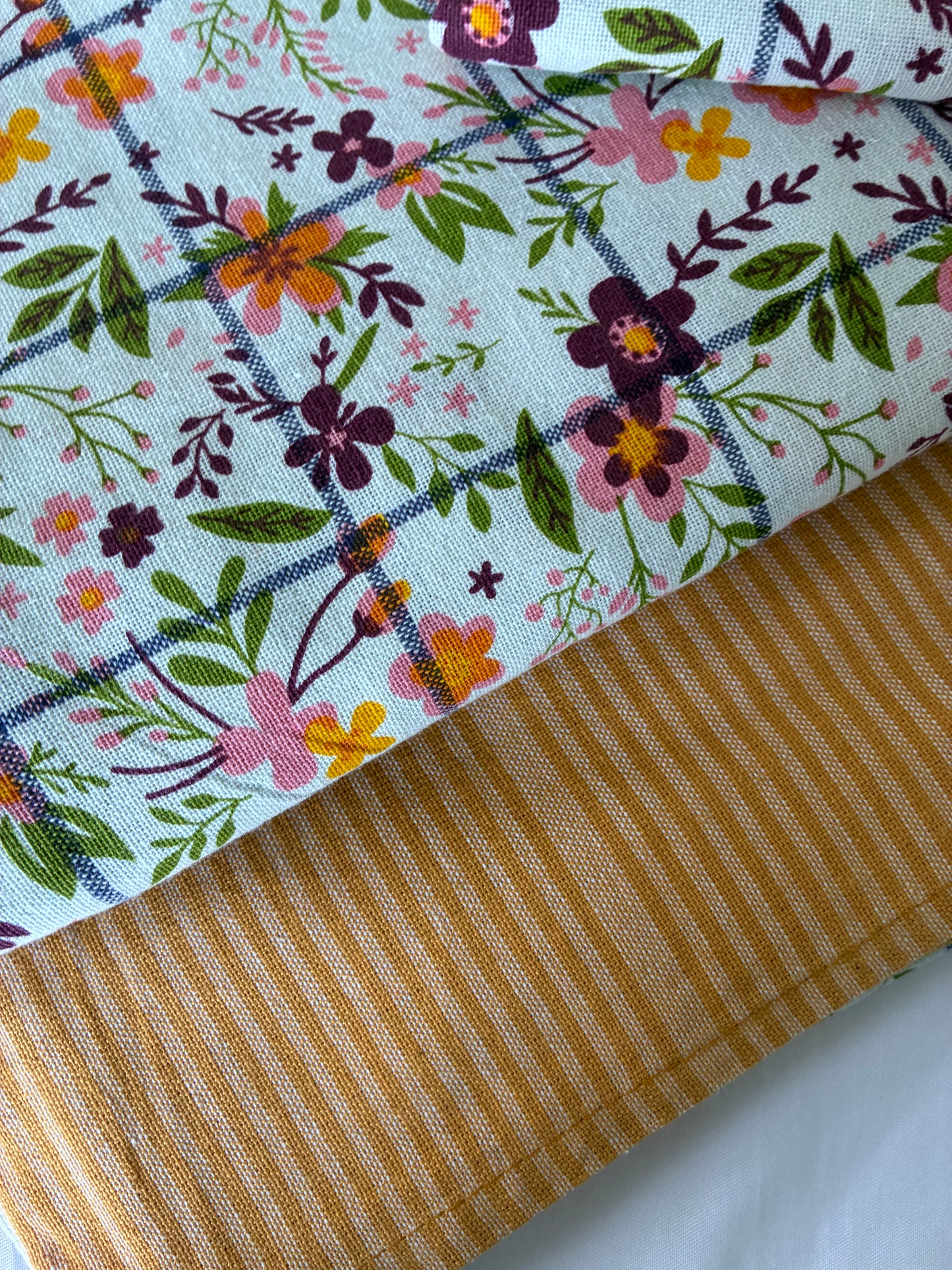 Floral Queen bedspread 90x100 inches