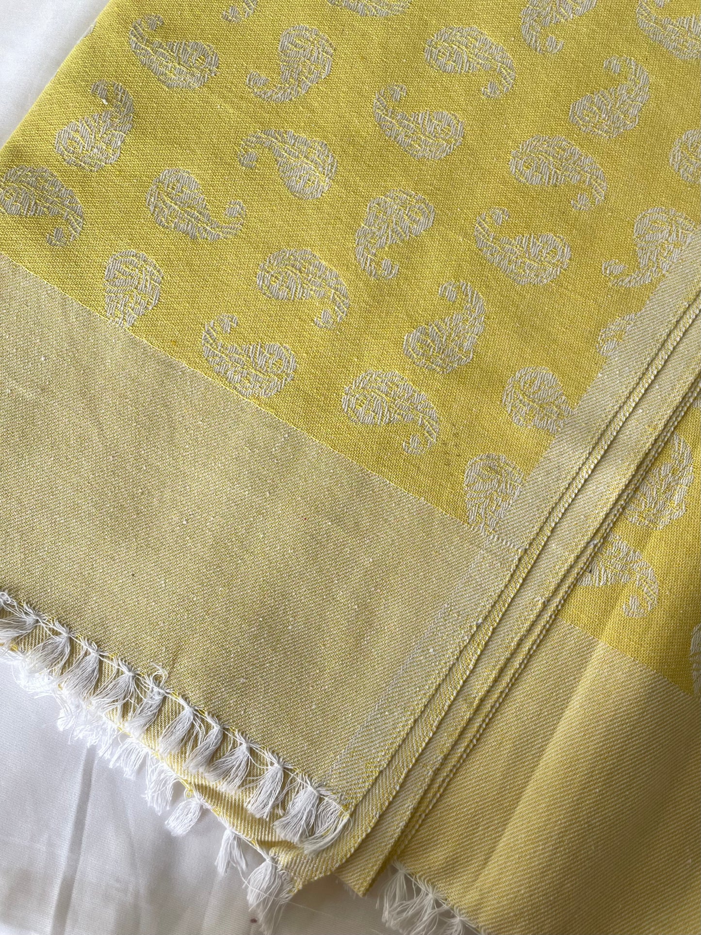 Yellow Blanket / Throw