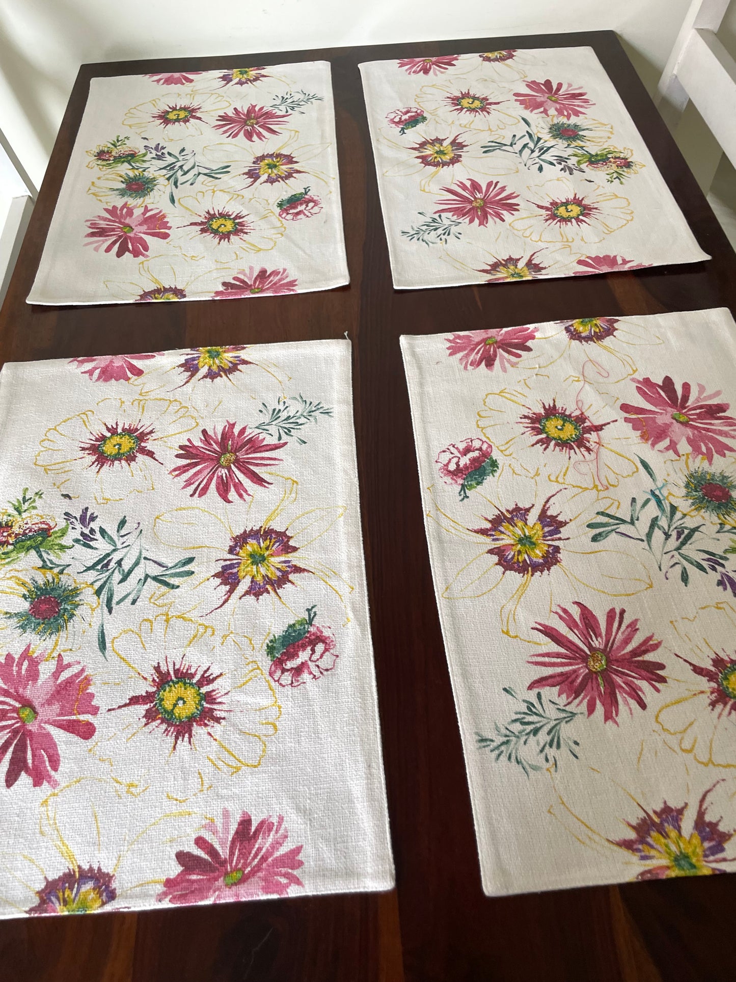 Floral Dining Table Mats ( Set Of 6 )