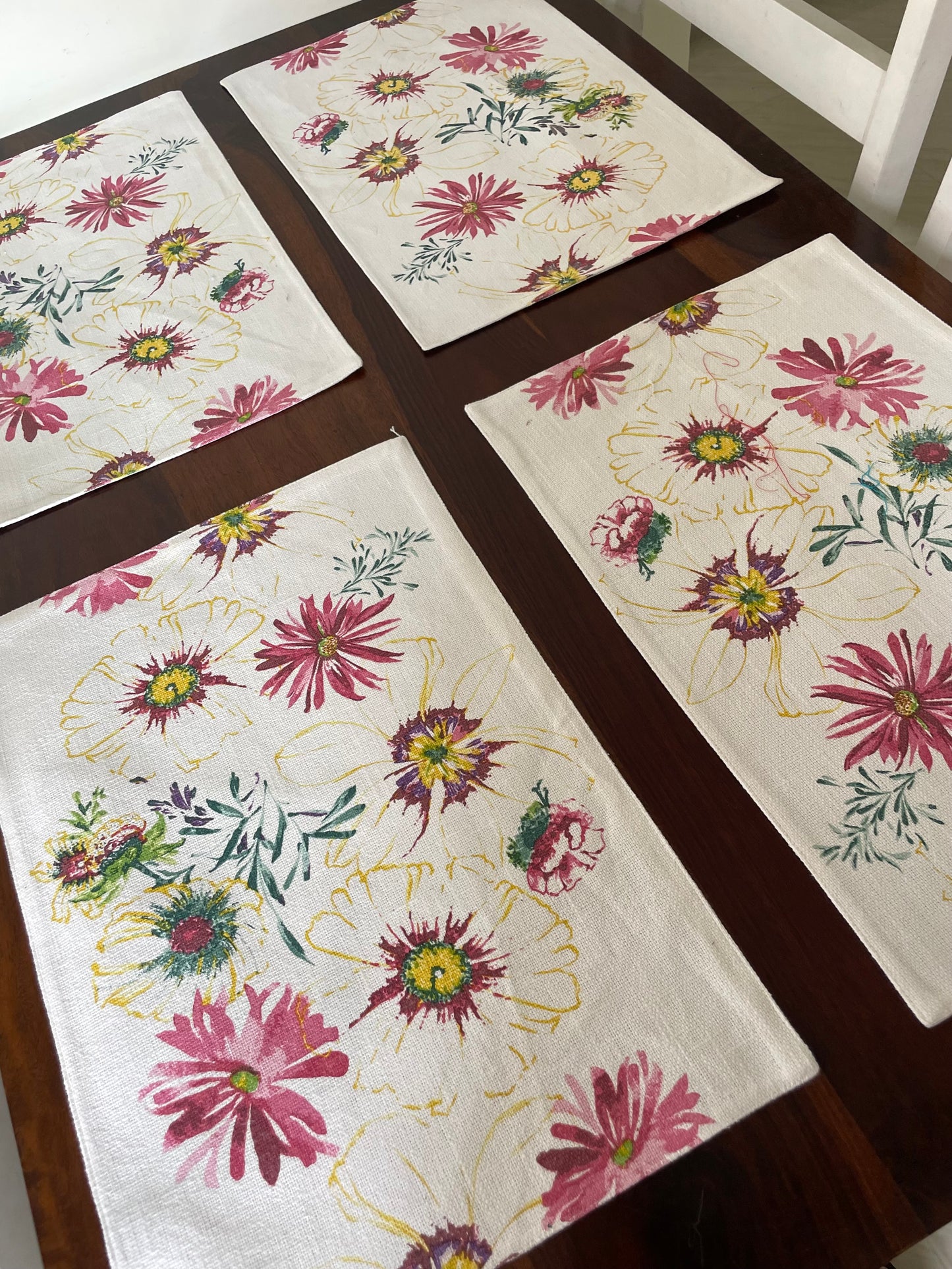 Floral Dining Table Mats ( Set Of 6 )