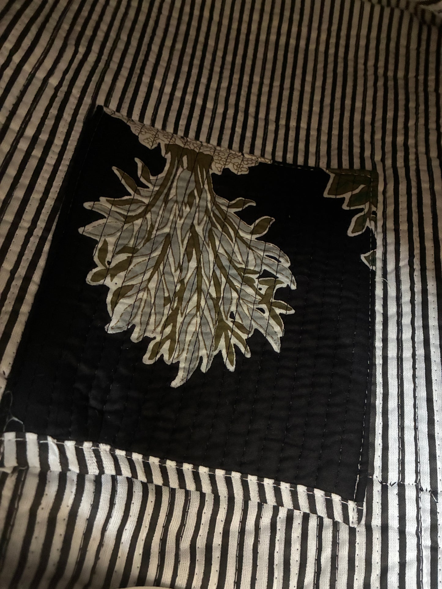 Large Quilted Tote Bag with Zip Closure