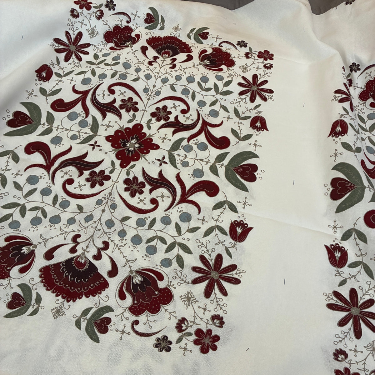 King Size Cotton Bedspread 100x110 in