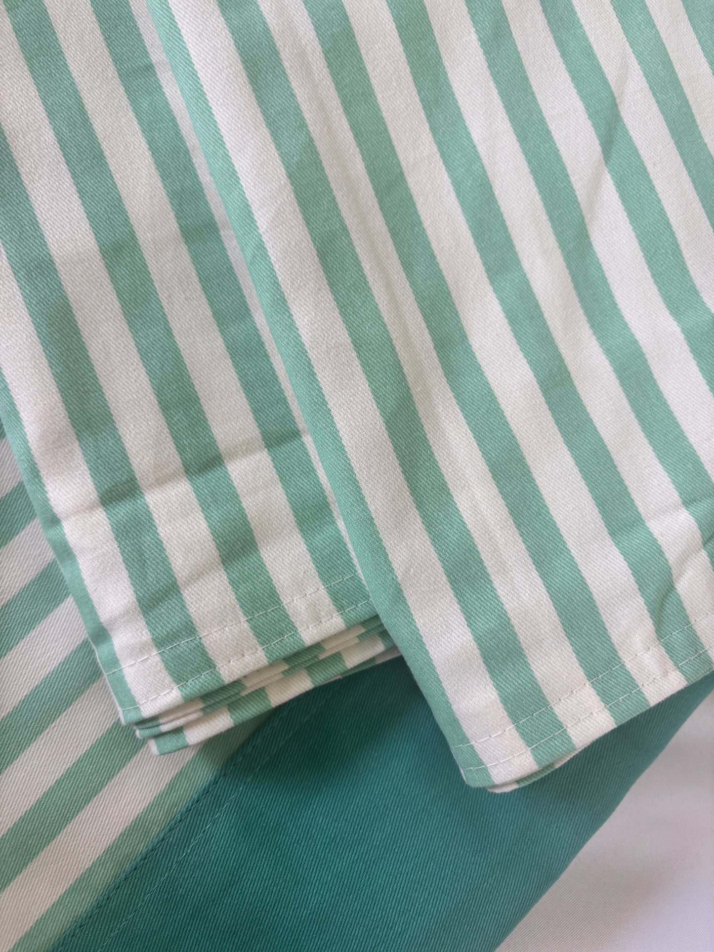 Queen Size Bedspread 90x100 inches