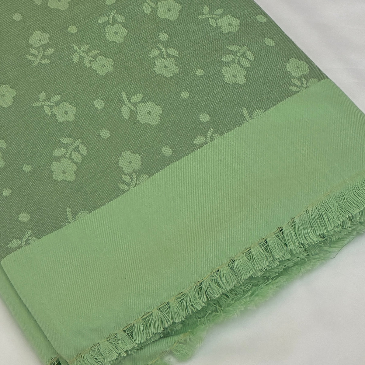 Green Floral Single Size Blanket / Throw