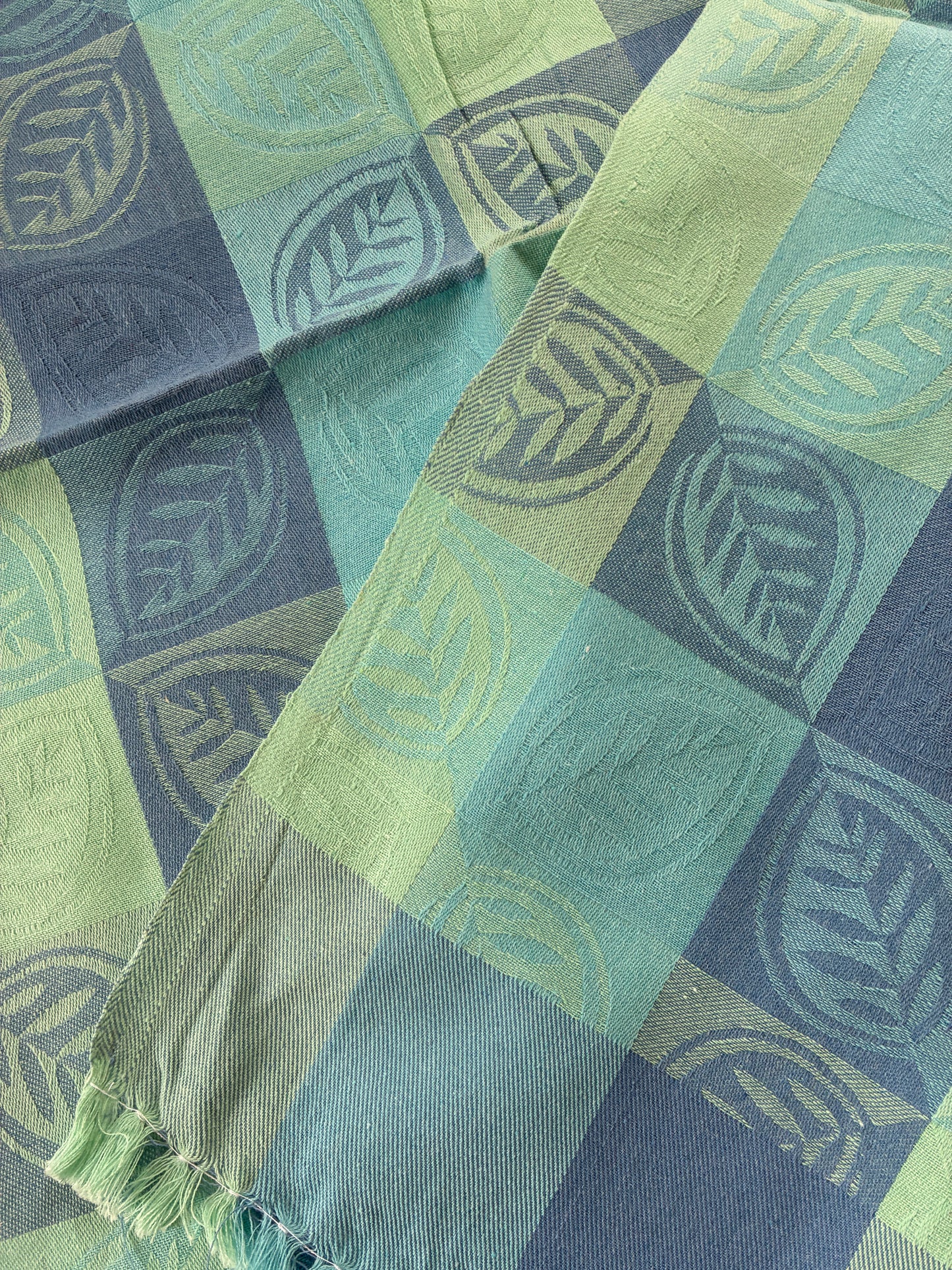 Blue Checks Leaf Single Size Blanket / Throw