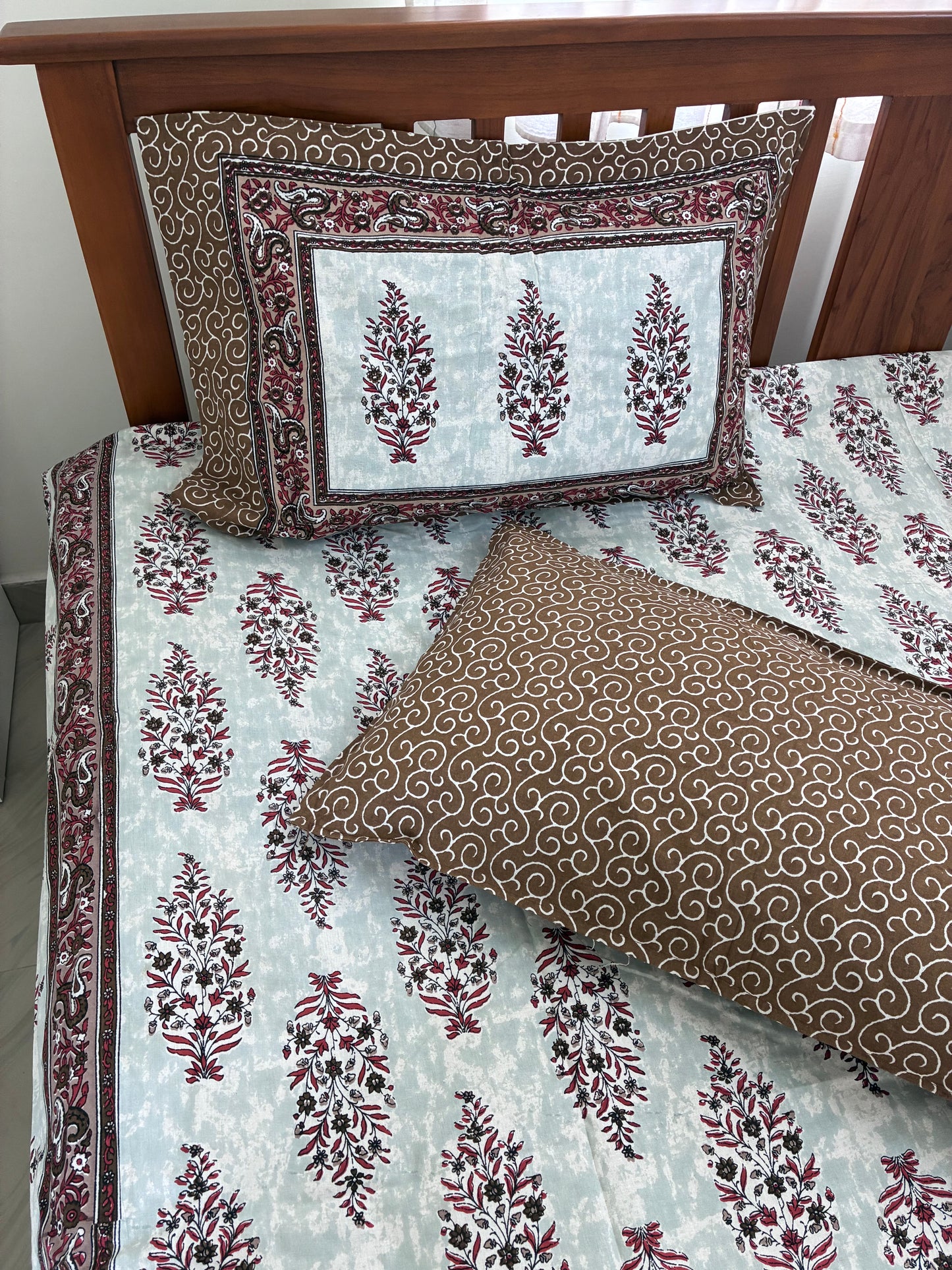 King Size Bedspread 108x108 inches