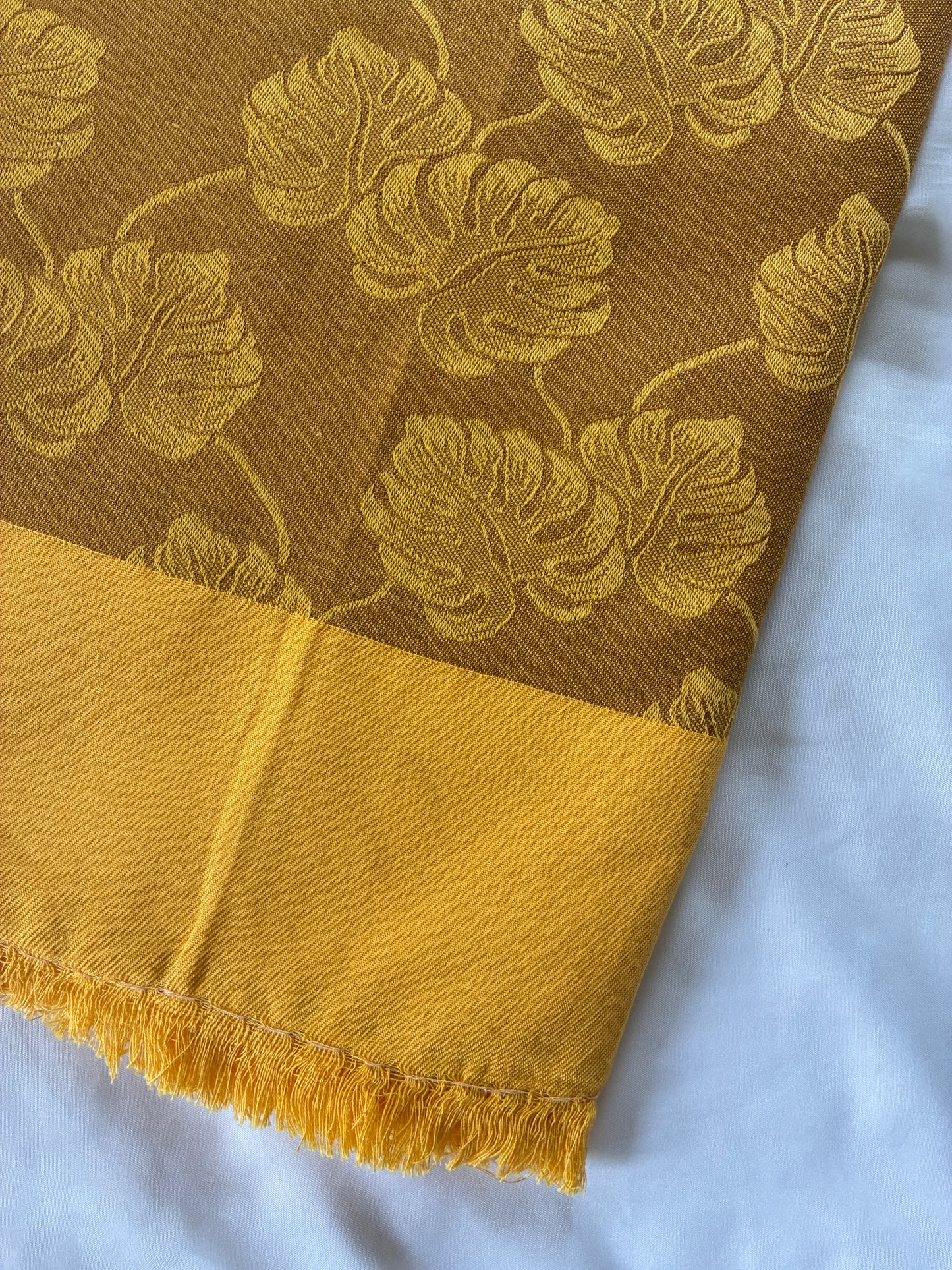 Sandal Leaf Blanket / Throw