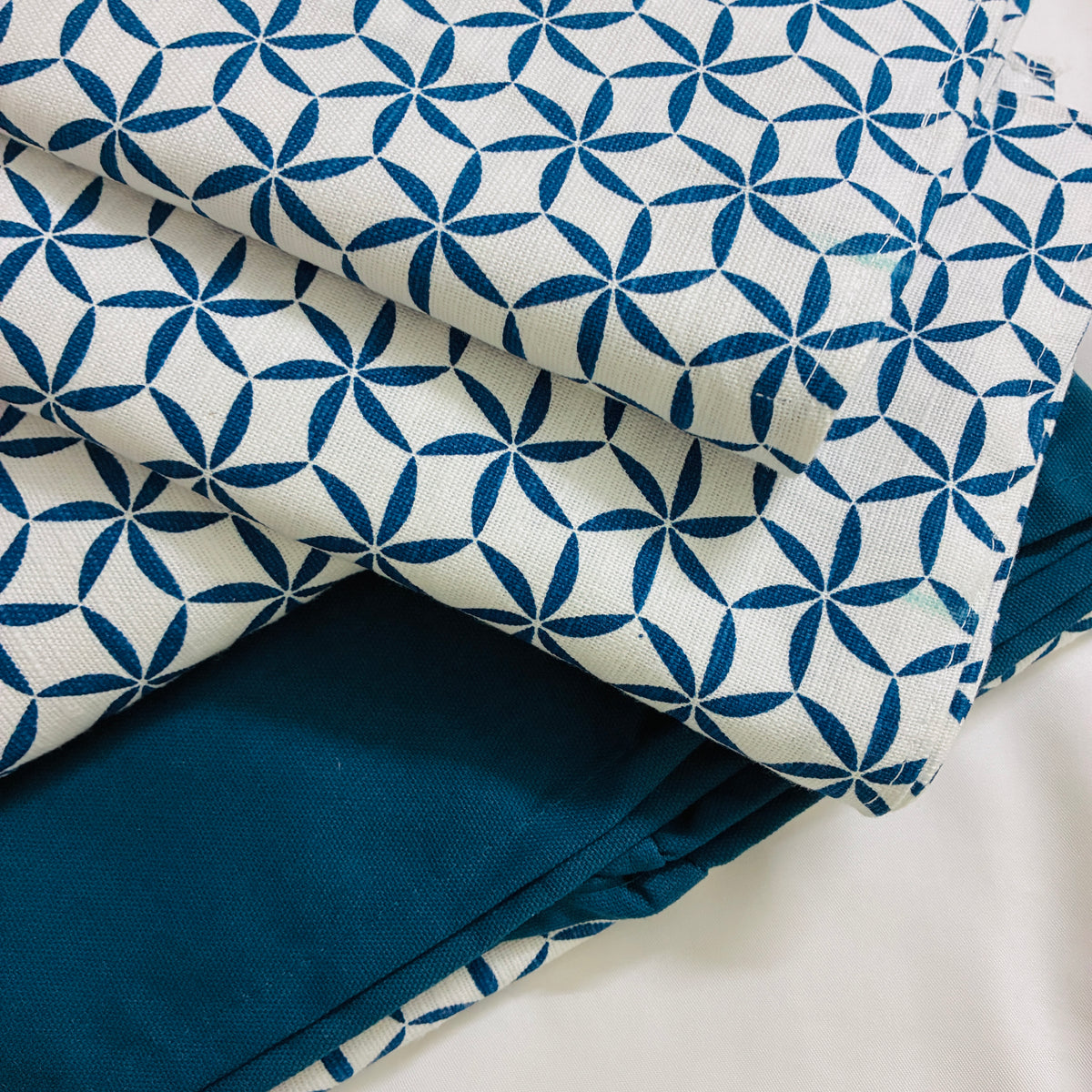 Blue Star King Size Cotton Bedspread 100x110 inches
