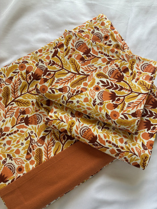 Queen bedspread 90x100 inches