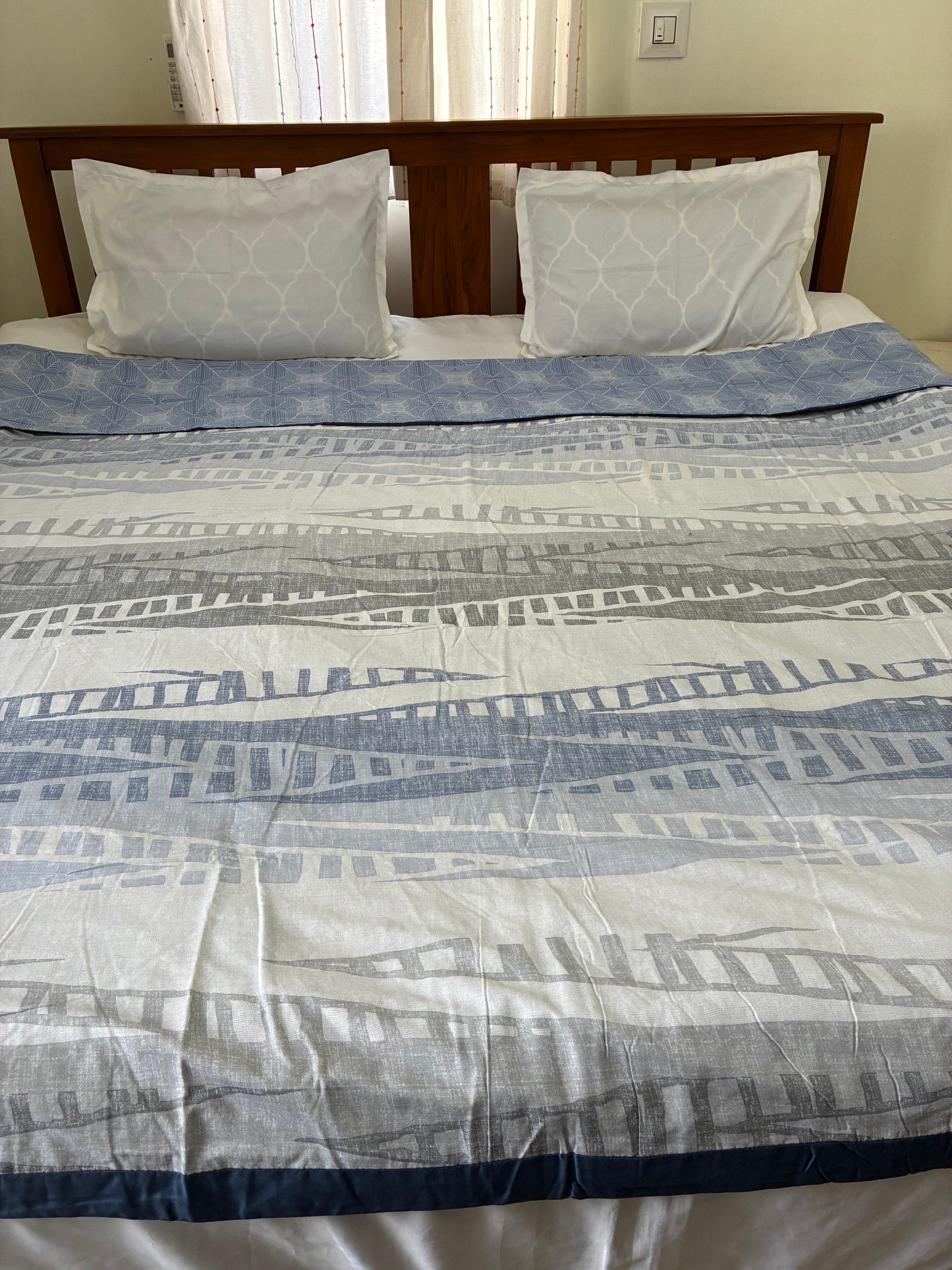 Blue Abstract Cotton Double Size Dohar