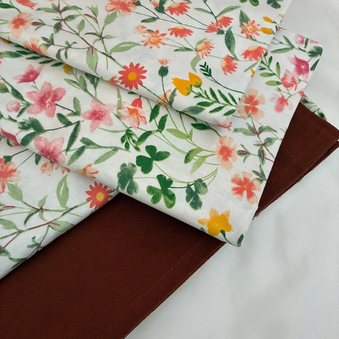 Mini Floral King Size Cotton Bedspread 100x110 in (2 pillow covers)