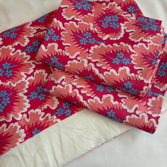 Red Floral Queen Size Bedspread 90x100 inches ( 2 PILLOW COVERS)