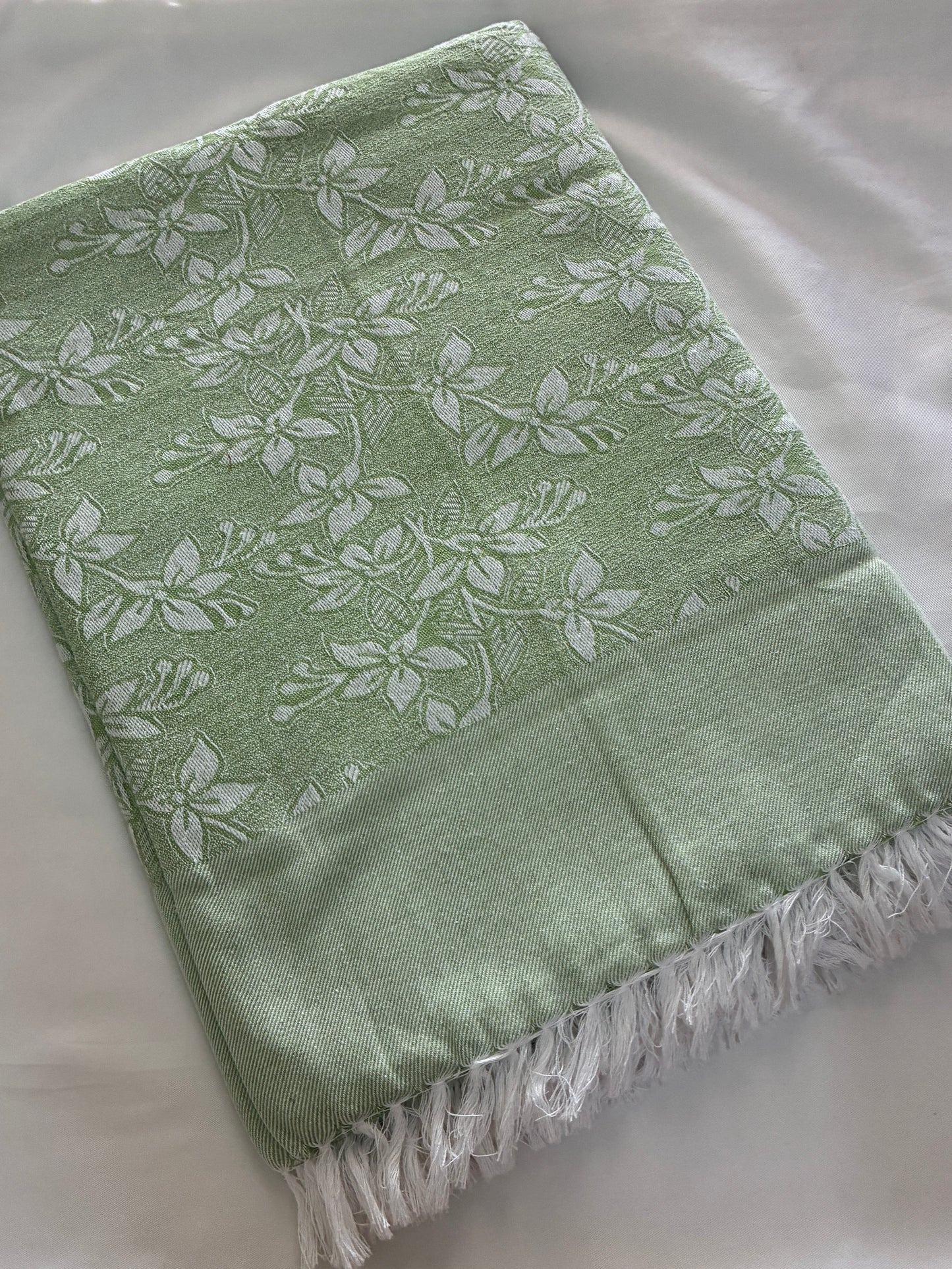 Green Floral Single Size Blanket / Throw