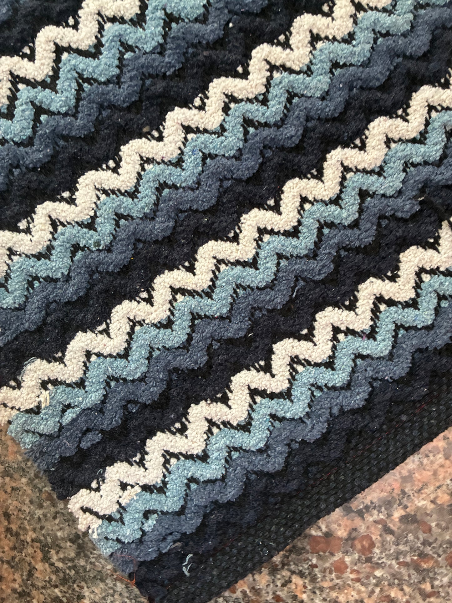 Cotton Zigzag Floor Mat