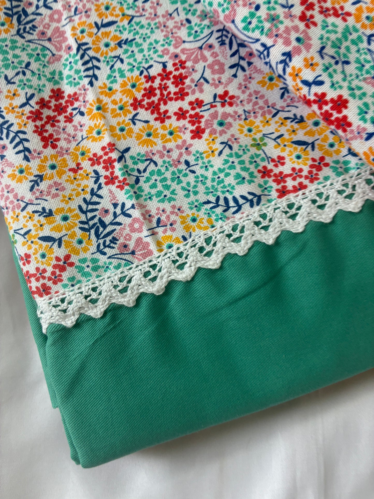Colourful Floral Lace King Size Cotton Bedspread 100x110 in