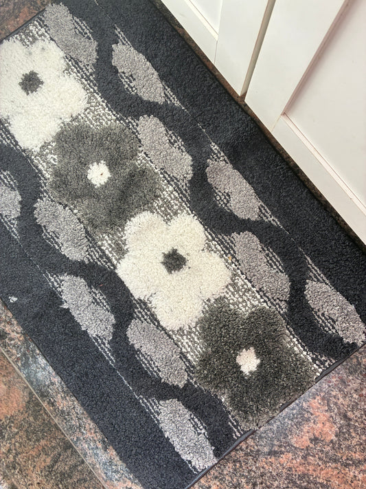 Big Anti Slip Door Mat (80 x 50cm)