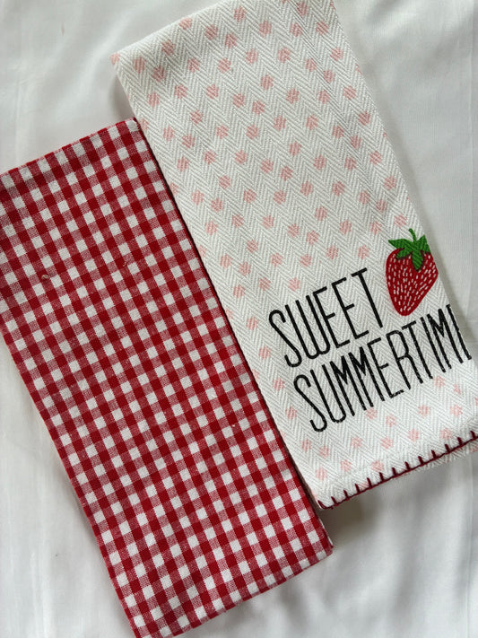 Strawberry Printed Hand/Lunch Towels (Set of 2)