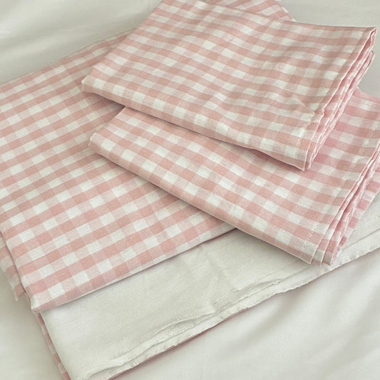 Rosy Checks King Size Cotton Bedspread 100x110 inches (2 pillow covers)