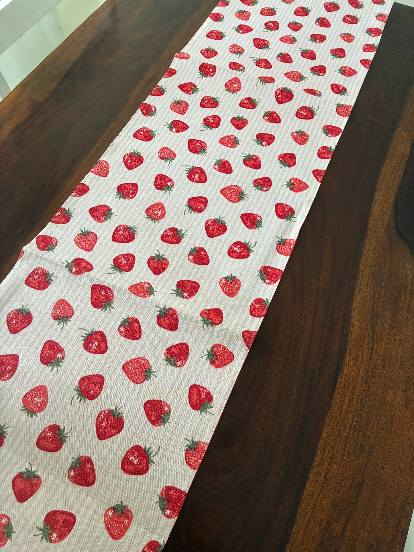 Strawberry Table Runner 6 ft long