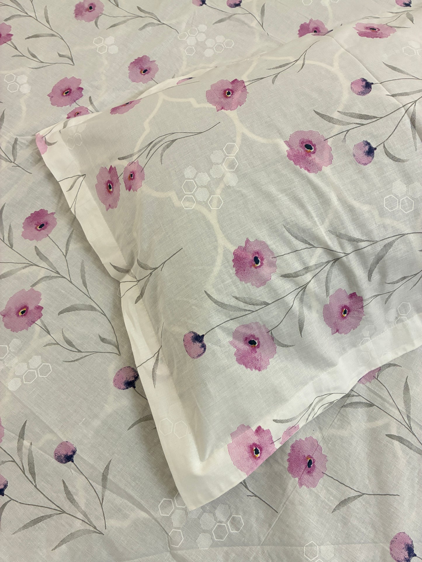 Pink Floral Queen Size Fitted Cotton Bedspread (2 pillow covers)