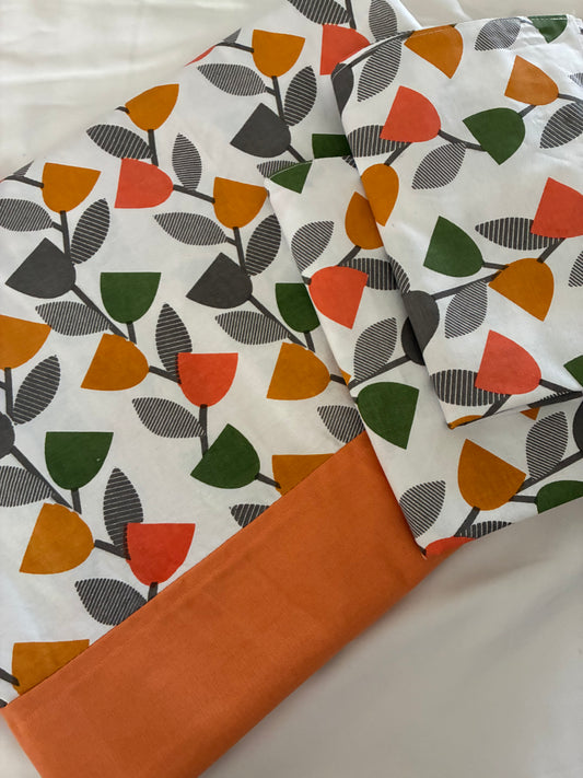 Queen Size bedspread 90x100 inches